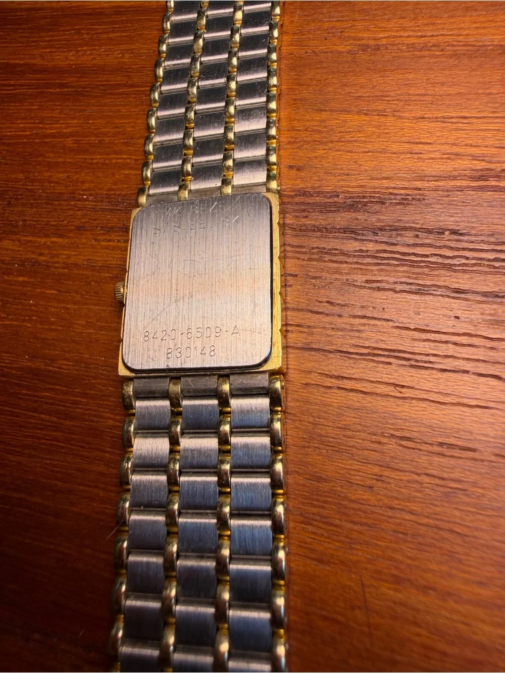 Vintage Seiko LaSalle 8420-6509 14K Gold Bezel Two Tone Quartz Watch